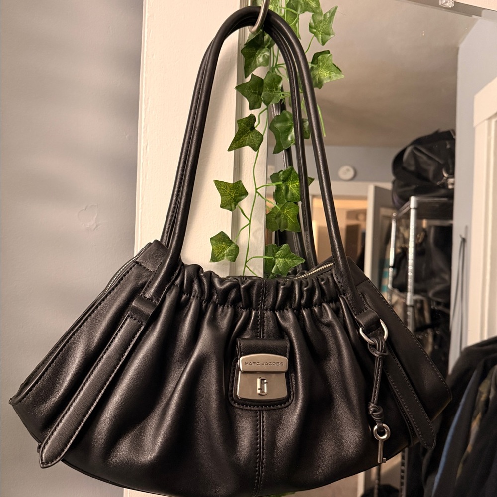 marc jacobs cristina satchel